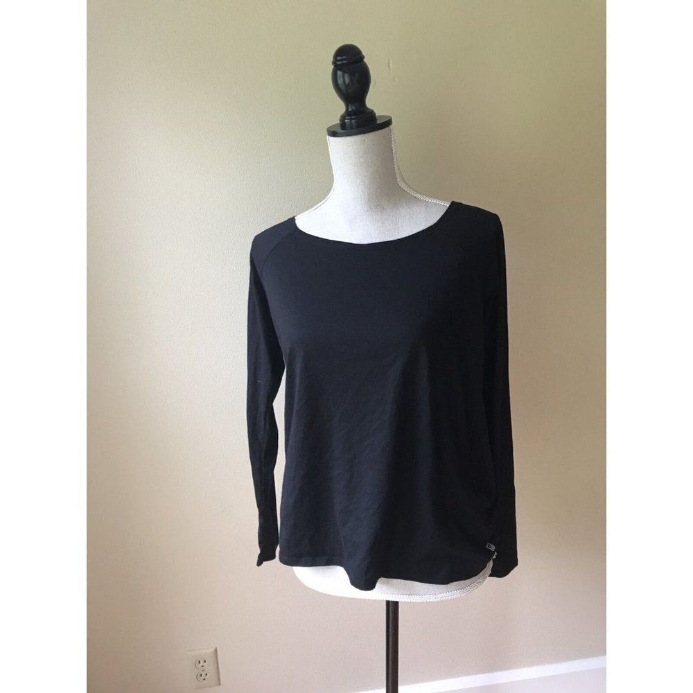 Fabletics Original Switch Back Tee Small - Picture 3 of 8